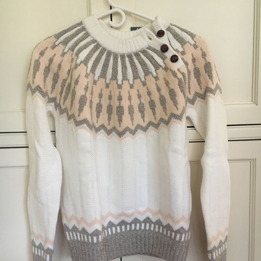 Abercrombie & Fitch sweater